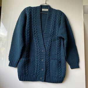 Vintage Ellen Tracy hand knit wool cardigan sweater